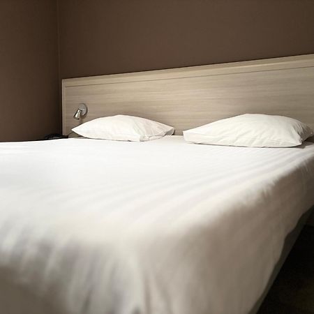 Hotel La Louve 라루비에르 외부 사진