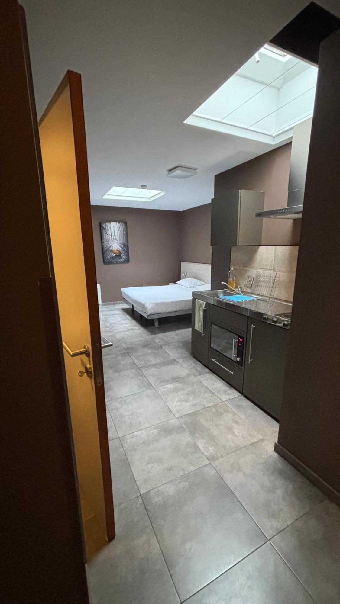 Hotel La Louve 라루비에르 외부 사진
